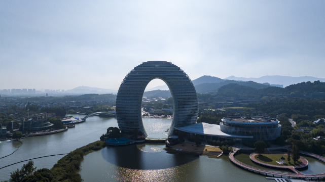 太湖边湖州喜来登月亮酒店