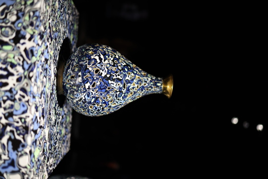 浙江省非遗馆铜雕技艺青花花瓶