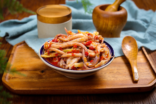 剁椒炒鱿鱼
