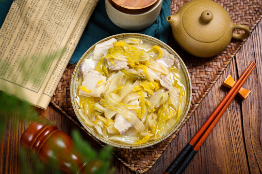 肉片炖酸菜