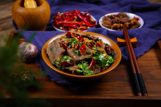 凉拌牛肉