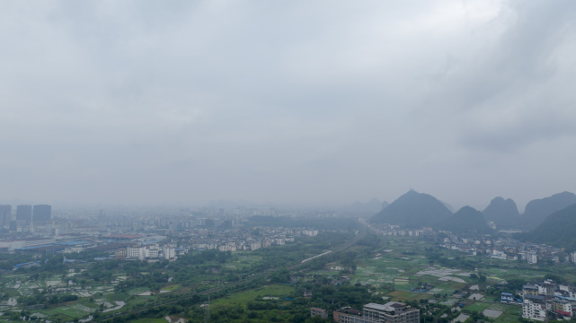 中国广西桂林高铁动车和谐号田园风光航拍