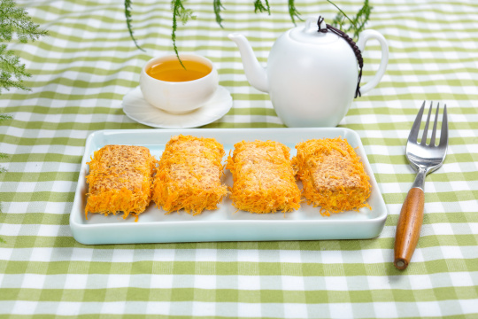 肉松方块酥饼