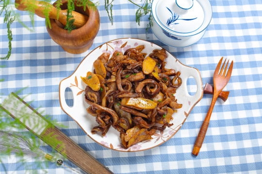 生姜干煸猪肚20