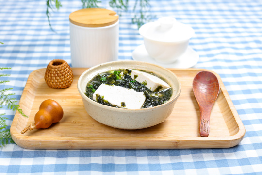 紫菜豆腐汤