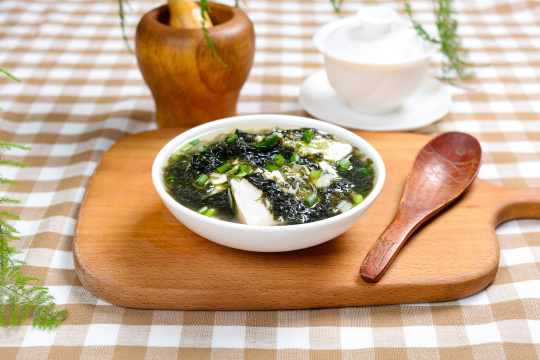 紫菜豆腐汤