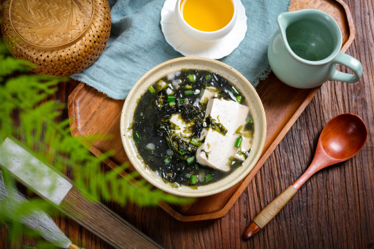 紫菜豆腐汤