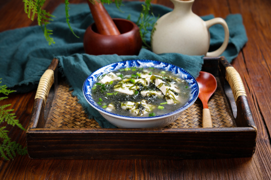 紫菜豆腐汤