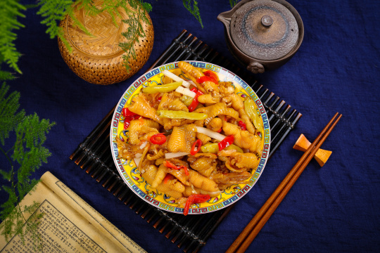 酸辣泡椒鸡脚