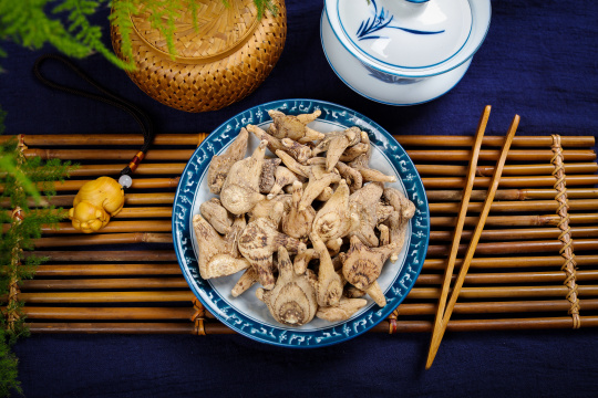中药材白芨