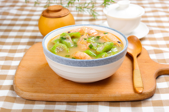 大虾丝瓜汤