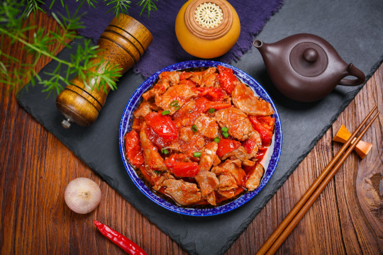 番茄炒里脊肉片