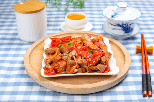 番茄炒里脊肉片