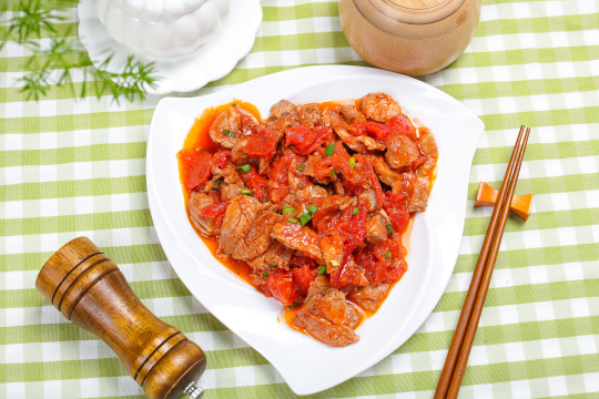 番茄炒里脊肉片