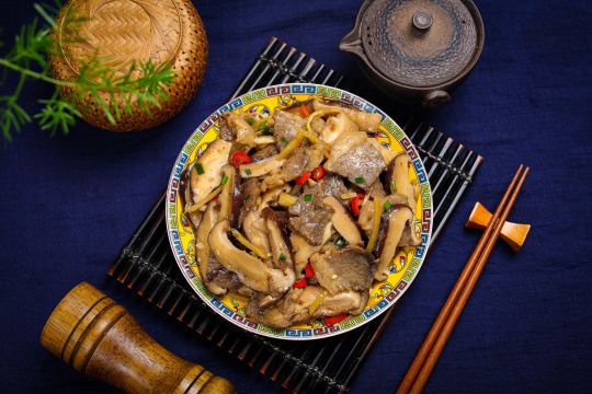 香菇炒牛肉