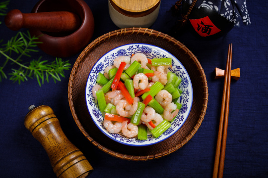 西芹烩虾仁