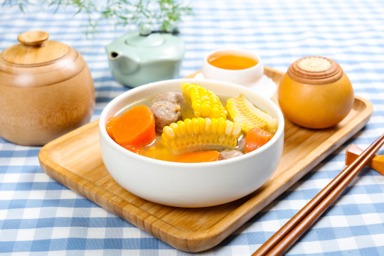 玉米牛丸汤