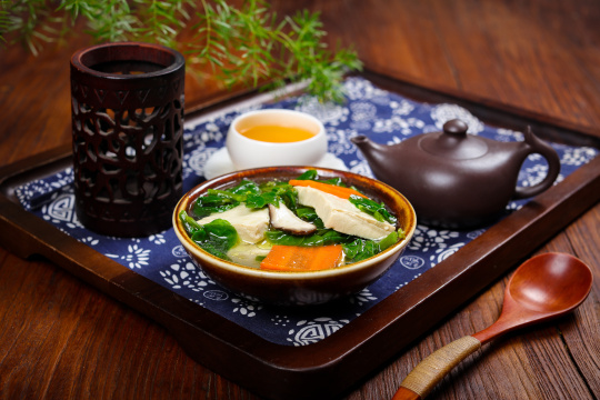 豆腐菜时蔬汤