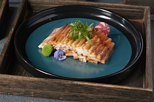 风味美食压猪耳丝皮冻切片