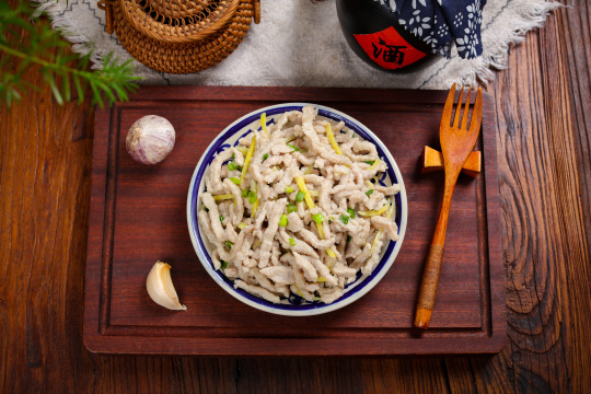 生姜丝蒸里脊丝