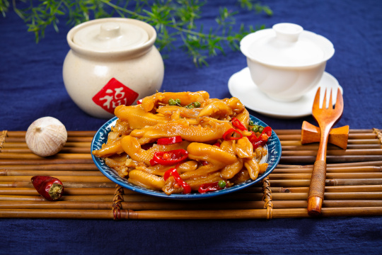 藤椒酸辣无骨鸭脚