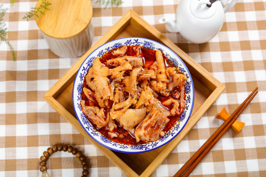 香辣鸡脚皮