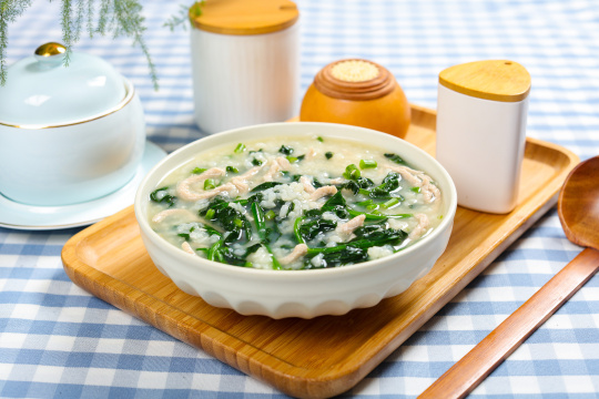 菠菜肉丝粥