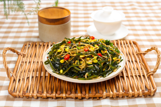 海带丝凉拌豆芽