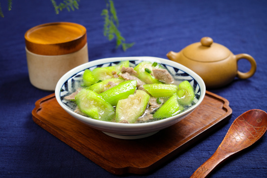 牛肉丝瓜汤
