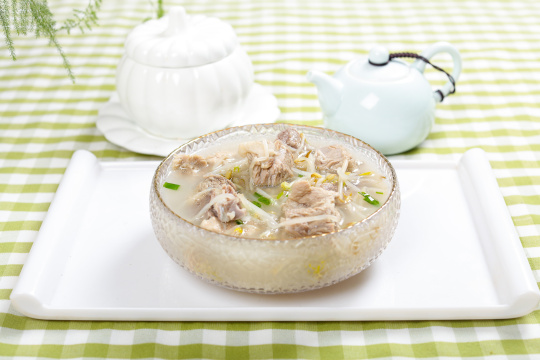 豆芽排骨汤