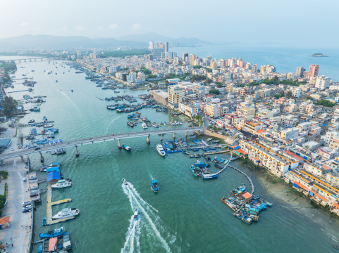 广东惠州双月湾海滨渔村