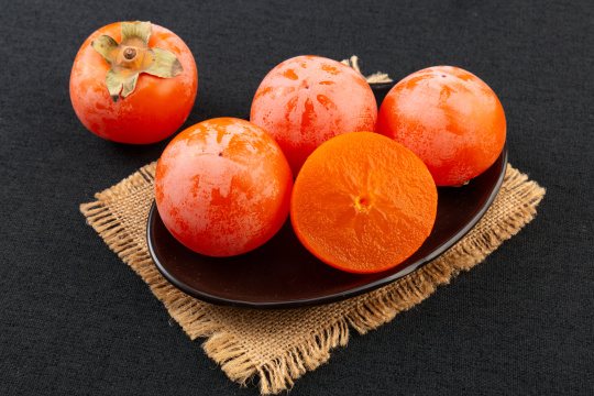 霜打无核灯笼柿子