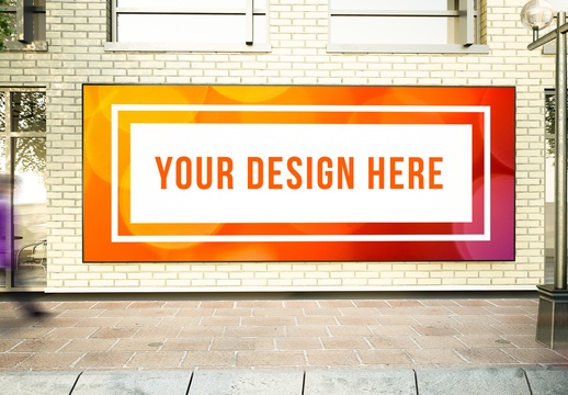 街道墙壁上的大型横版海报模型 