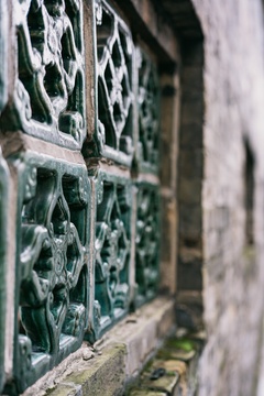 东莞可园博物馆内的邀山阁碉楼式古建筑楼房