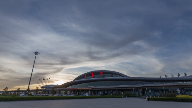 60P延时视频乌兰察布市集宁机场晚霞